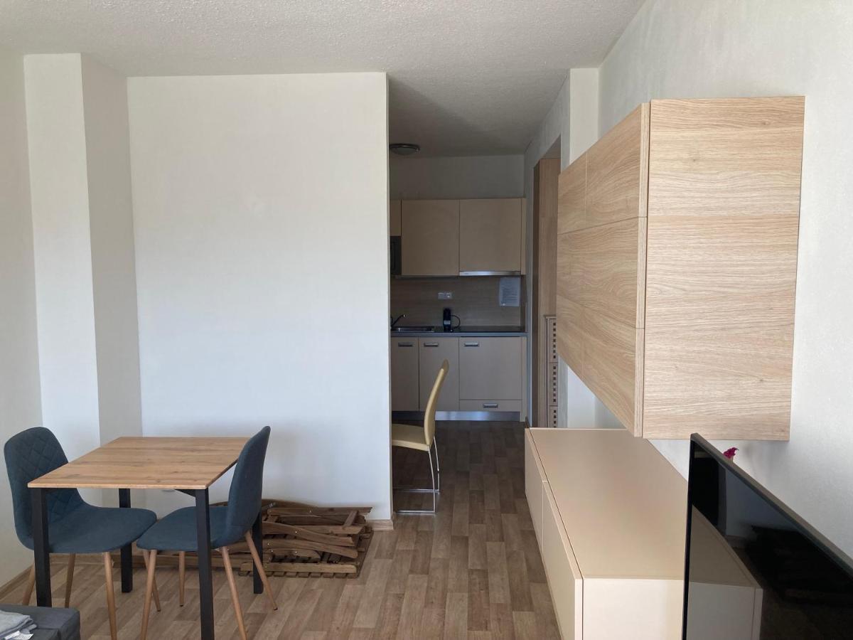 Apartman Vsemina 300 المظهر الخارجي الصورة